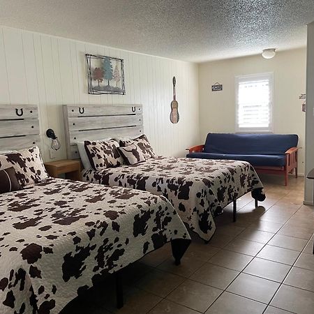 Horseshoe Riverside Lodge キャニオン・レイク エクステリア 写真