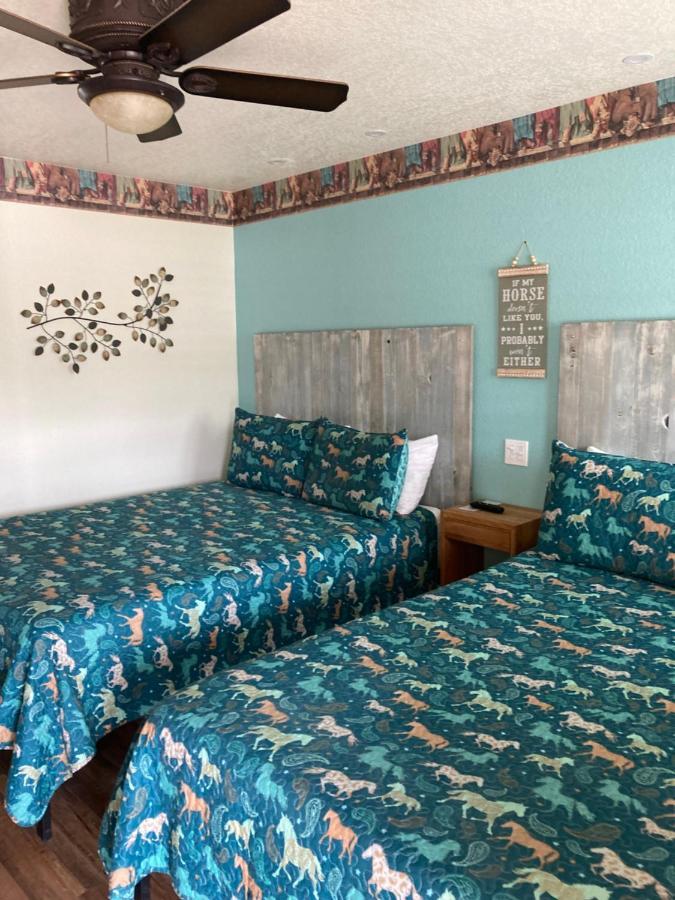Horseshoe Riverside Lodge キャニオン・レイク エクステリア 写真